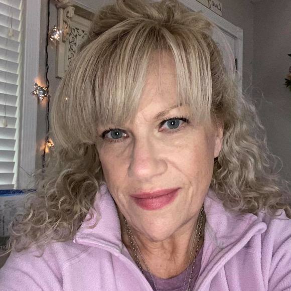 conniecrosby